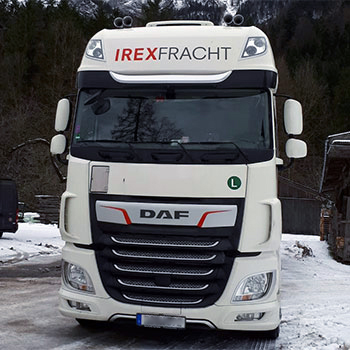 Unsere Fahrzeugflotte haben wir mit Transportern von DAF ausgerüstet